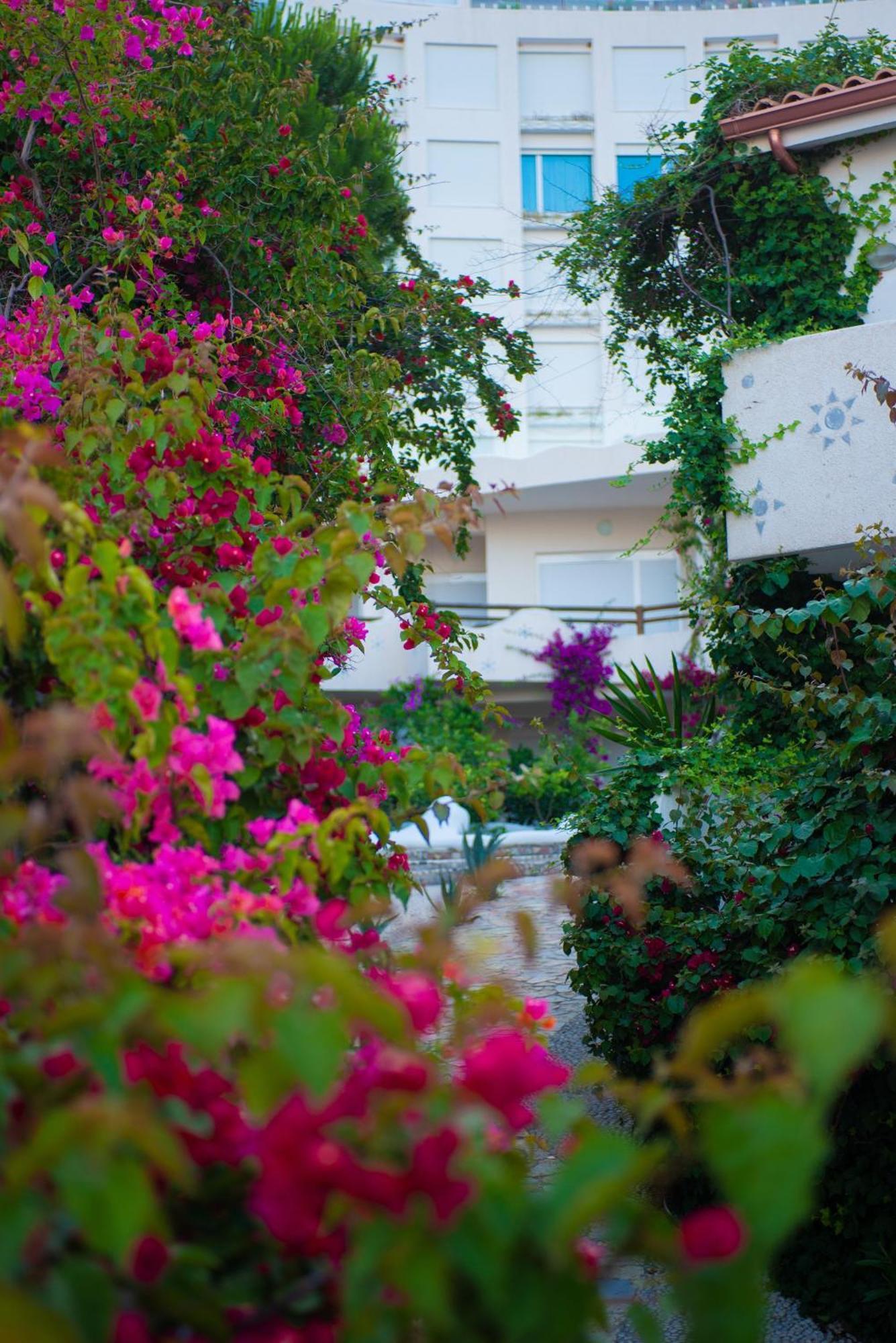 Bougainville Bay Apartments Saranda Kültér fotó