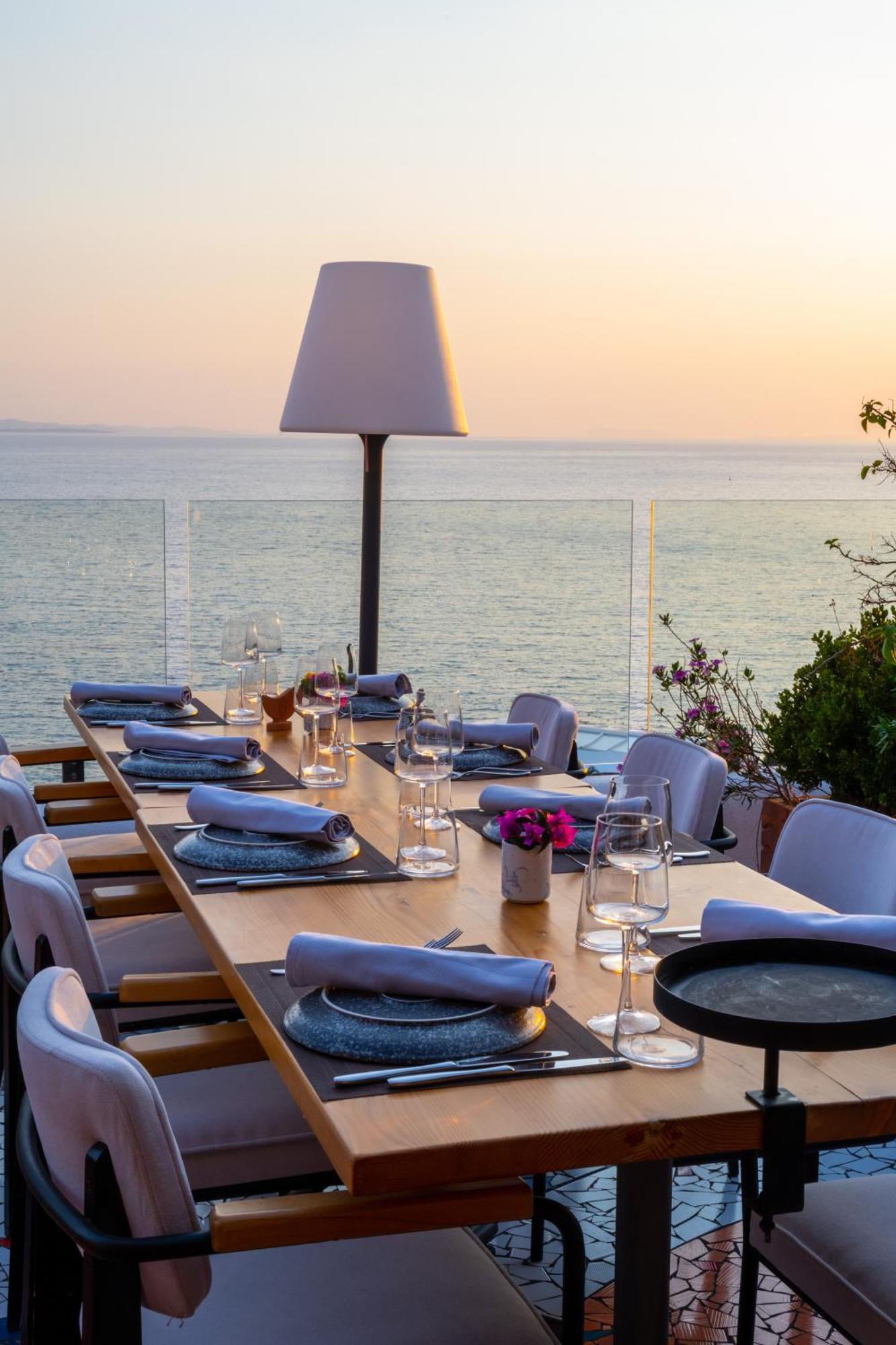 Bougainville Bay Apartments Saranda Kültér fotó