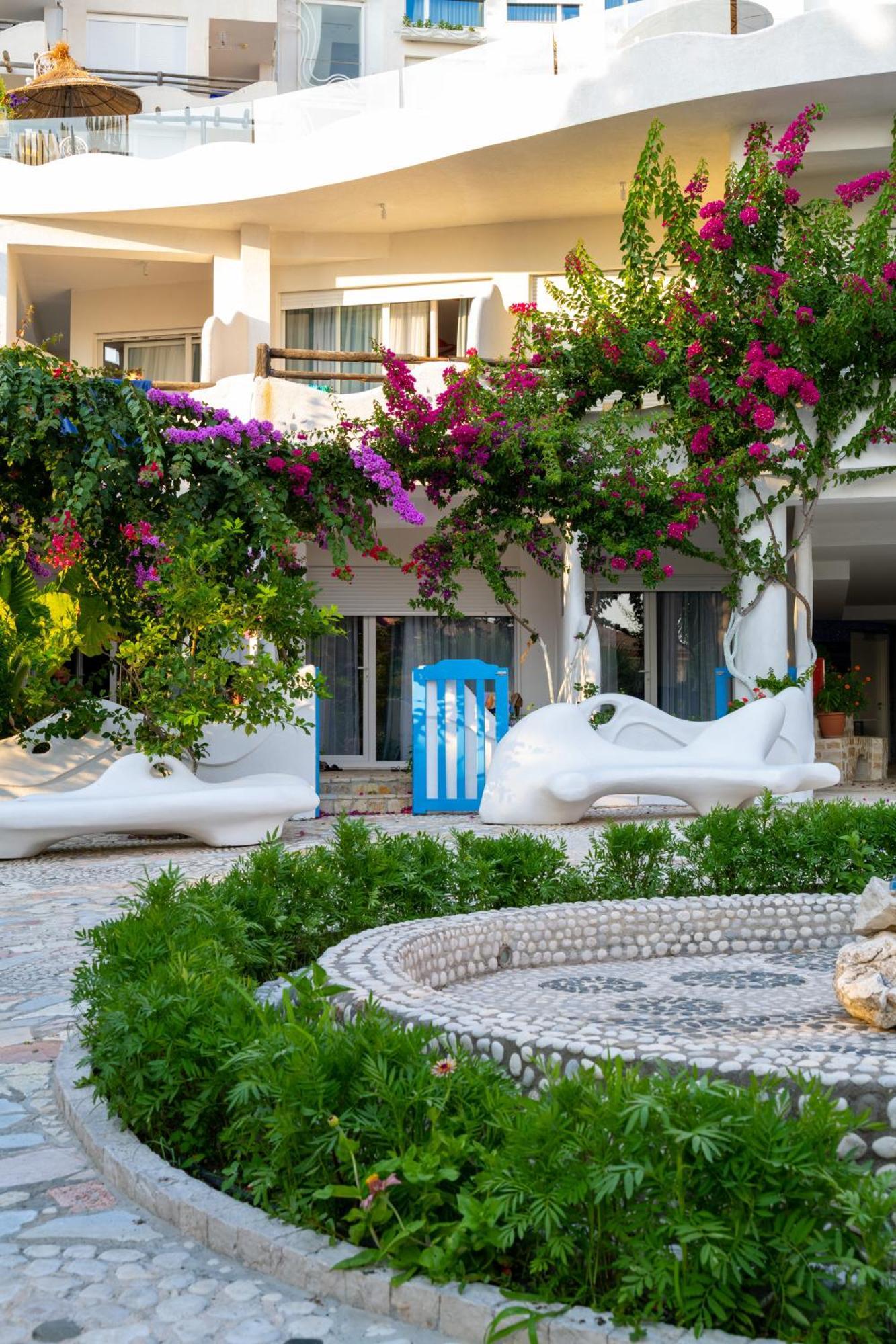 Bougainville Bay Apartments Saranda Kültér fotó